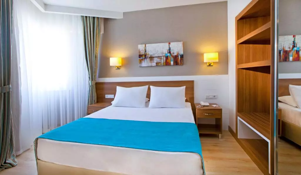 هتل گرند پارک لارا آنتالیا